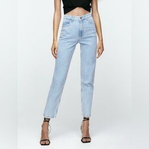 Zara Mom Fit Jeans High Waist